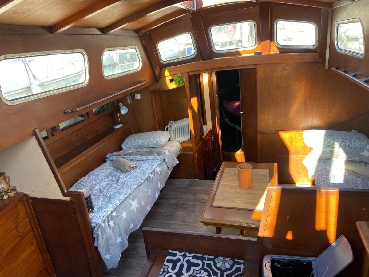 Hotel Fantastic Sailing Boat To Sleep In Barcelona Exterior foto